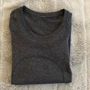 Swiftly Tech Short Sleeve